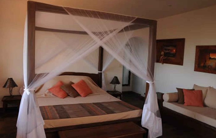 LE SOLEIL DES TSINGY